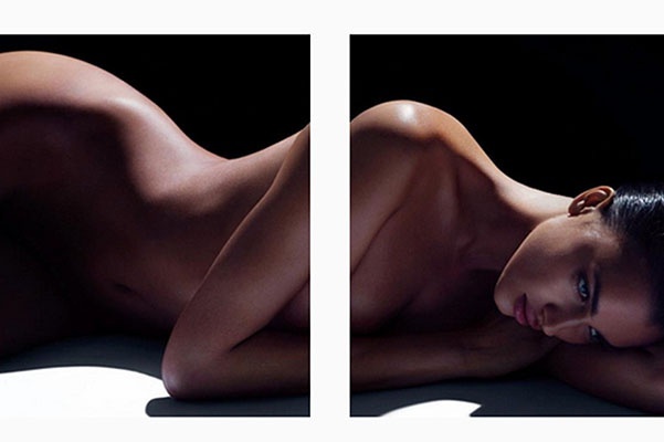 Фото модель поделила на две части