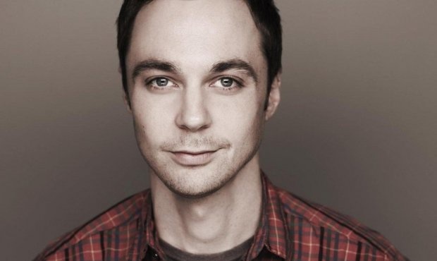 Джим Парсонс заработал больше всех за год