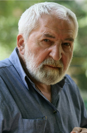 Алексей Симонов: «Мне кажется, если у писателя нет проблем с совестью, большая часть из того, что он делает, актуальна»