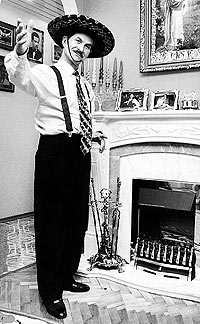 Михаил НАЗАРЕНКО