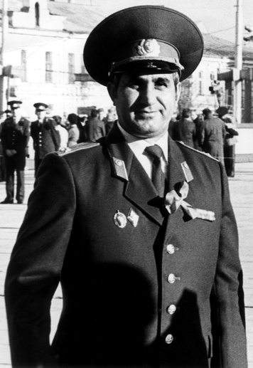 Любовь ХАЗАН