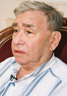 Анна ШЕСТАК