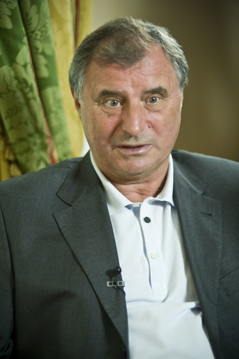 Михаил НАЗАРЕНКО