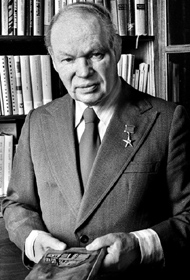 Юлия ПЯТЕЦКАЯ