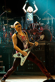 Анна ШЕСТАК