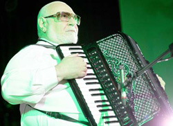 Анна ШЕСТАК