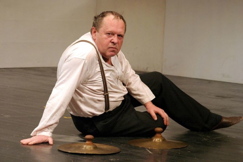 Анна ШЕСТАК