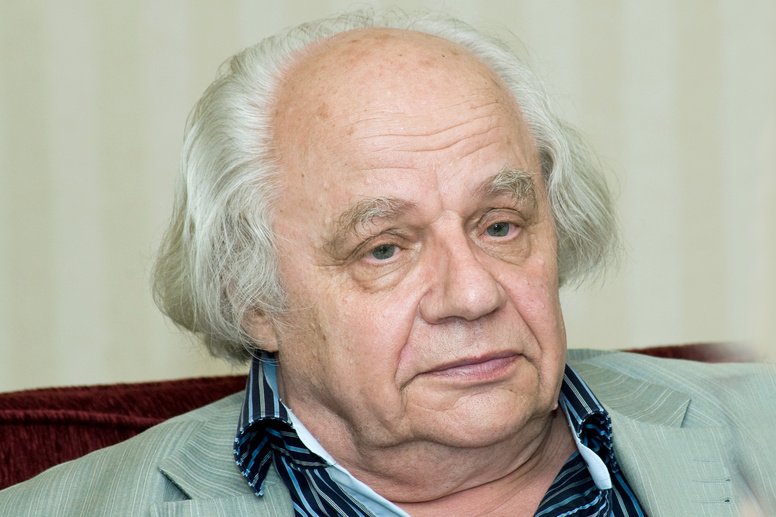 Анна ШЕСТАК