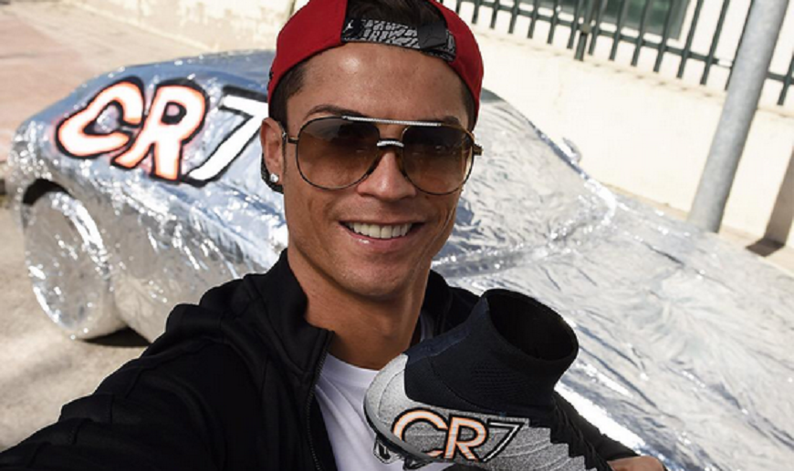 Криштиану Роналду выпустил коллекцию обуви по 300 евро за пару