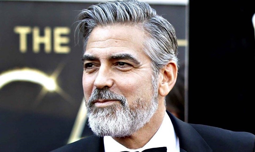 Джордж Клуни считает себя Бэтменом