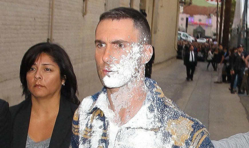 Адама Левина атаковал неизвестный. Фото: bbc.co.uk