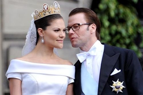 Долгожданная свадьба кронпринцессы Виктории и Вестлинга Фото: popsugar.com