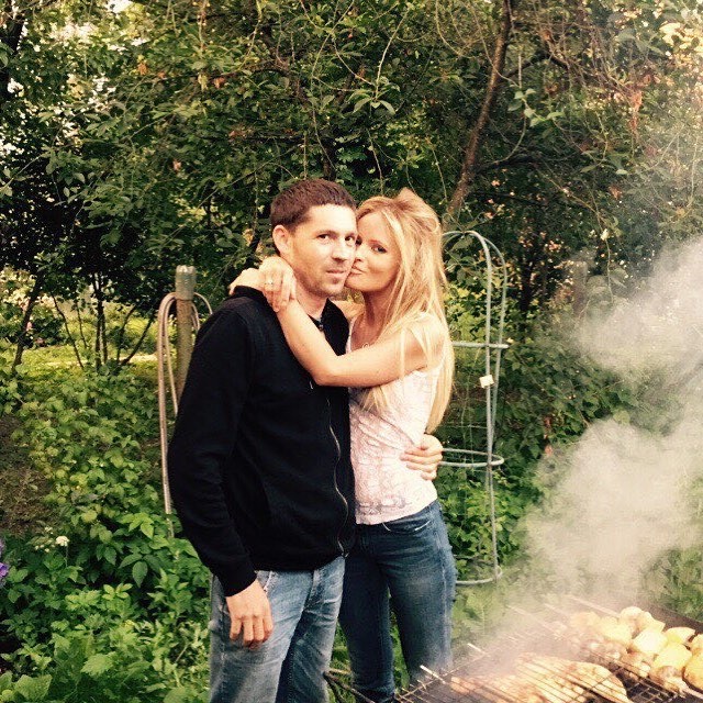 10569951_856781707746083_1420099084_n