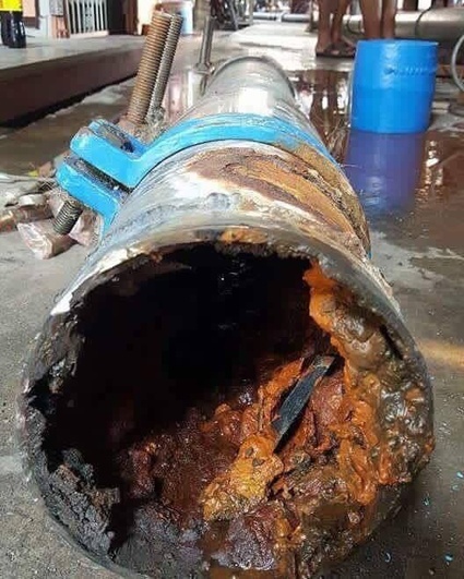 Такиевот латаные-перелатаные трубы в наших городах