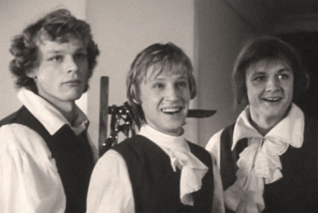 «Гардемарины» — Сергей Жигунов, Дмитрий Харатьян и Владимир Шевельков. «Картина в 1988 году вышла, и как будто кирпич в воду бросили — вообще ничего, ноль!»