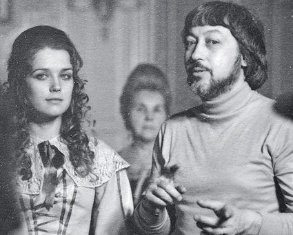 С Юнгвальдом-Хилькевичем на съемках фильма «Д’Артаньян и три мушкетера», 1977 год. «Мне сложно было, очень сложно. Хилькевич потом какую-то жуткую версию придумал, будто это не его выбор был, а наверху, в Госкино, сделанный»