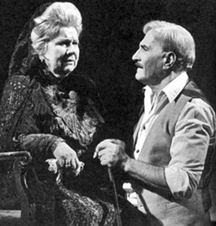 С Ниной Сазоновой, «Деревья умирают стоя», 1986 год