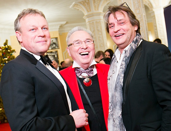 С модельером Славой Зайцевым и Александром Домогаровым