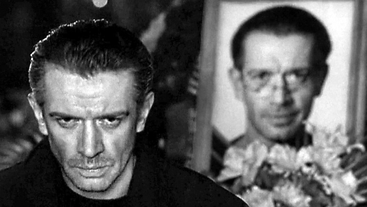 Владимир Машков в роли Платона Маковского (по слухам, его прототипом был Борис Березовский) в драме Павла Лунгина «Олигарх», 2002 год