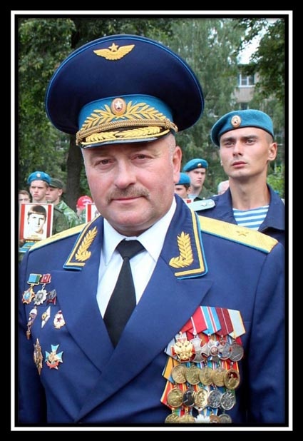 Внезапная смерть командовавшего захватом Крыма заместителя штаба Воздушно-десантных войск России генерал-майора Александра Шушукина совпала с окончанием международного расследования обстоятельств крушения малайзийского «Боинга 777»