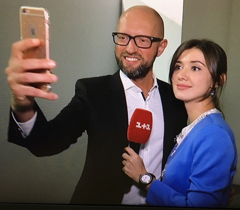 Селфи с Арсением Яценюком
