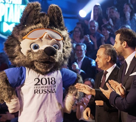 Талисман чемпионата мира по футболу 2018 года Волк Забивака может остаться не у дел, если ФИФА в ходе собственного расследования подтвердит причастность вице-премьера РФ Виталия Мутко (на снимке – первый слева) к допинговым махинациям