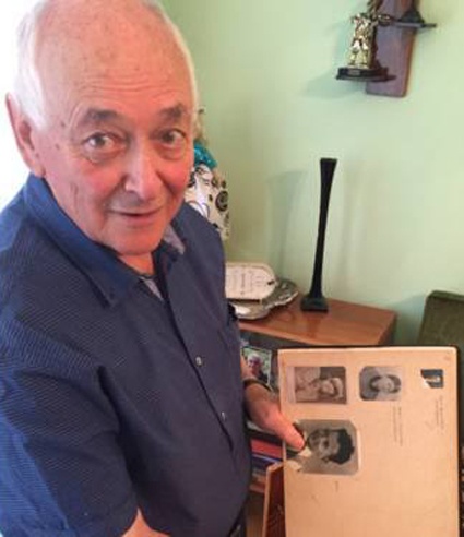 Василий Михайловский показывает свое детское фото. «Здесь мне почти четыре. Цезик Кац. Это мое первое имя — Кац Цезарь Петрович»