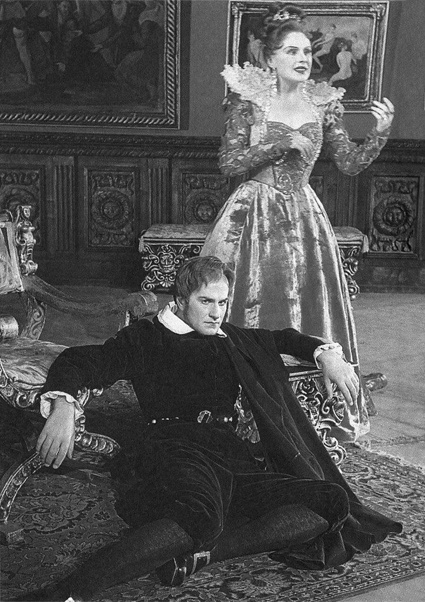 С Людмилой Фетисовой в постановке «Мечты Кинолы», 1954 год