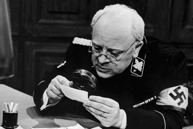 После роли группенфюрера СС Генриха Мюллера в сериале Татьяны Лиозновой «Семнадцать мгновений весны» на Леонида Броневого свалилась всесоюзная слава