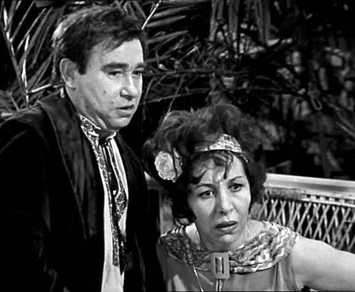 С Галиной Соколовой в сериале Марка Захарова «Двенадцать стульев», 1976 год