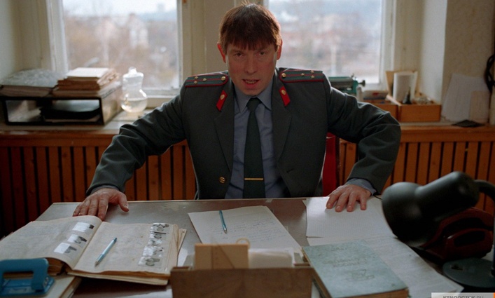 В роли милиционера Степана Воронова в черной комедии «Жмурки», 2005 год. «Это моя последняя работа с Балабановым»