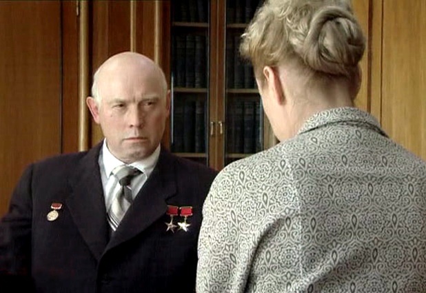 Виктор Сухоруков (Никита Хрущев) и Ирина Розанова (Екатерина Фурцева) в сериале «Фурцева», 2011 год. «Ради этого на 15 килограммов поправился...»