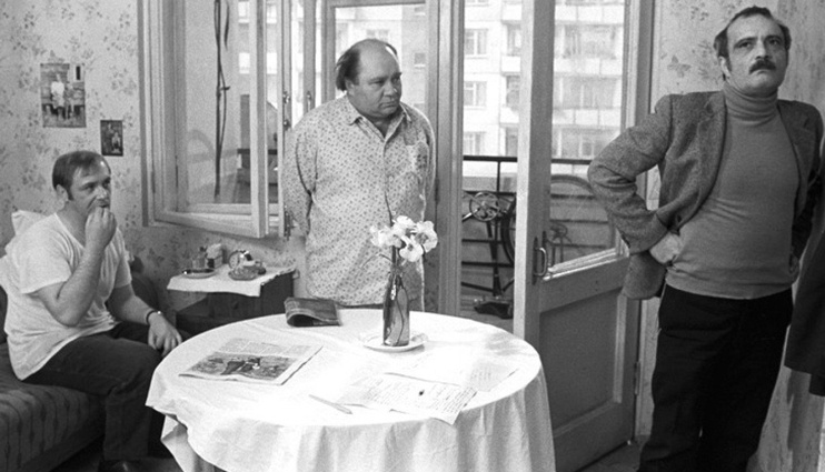 Леонид Куравлев, Евгений Леонов и Георгий Данелия на съемках «Афони», 1975 год. «Такой нужен был парень, которому все с рук сойдет и которого зрители бы не возненавидели, а пожалели»