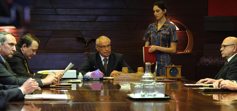 С Маратом Башаровым, Андреем Смоляковым и другими в спортивной драме Антона Мегердичева «Движение вверх», 2017 год