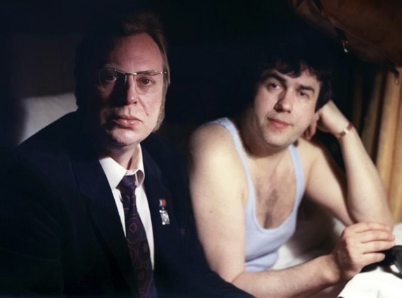 С Юрием Богатыревым в комедии Евгения Татарского «Презумпция невиновности», 1988 год