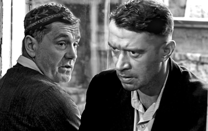 «Давид Гоцман, мне неинтересно ходить с вами по одной Одессе». Сергей Маковецкий (Фима-Полужид) и Владимир Машков (Давид Маркович Гоцман) в сериале Сергея Урсуляка «Ликвидация», 2007 год