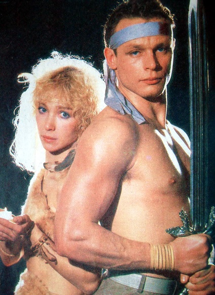 С Мариной Левтовой в «Подземелье ведьм», 1990 год