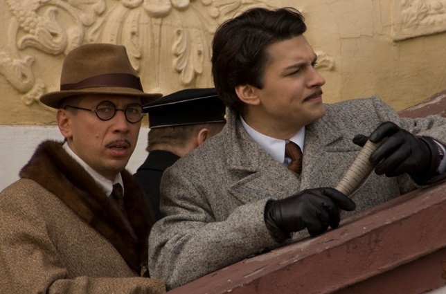 Андрей Мерзликин и Даниил Страхов в сериале Сергея Урсуляка «Исаев», 2009 год