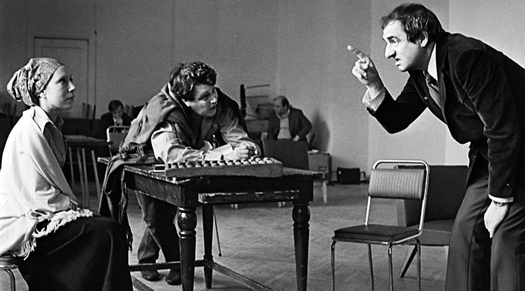 С Инной Чуриковой на репетиции, «Ленком», 80-е годы