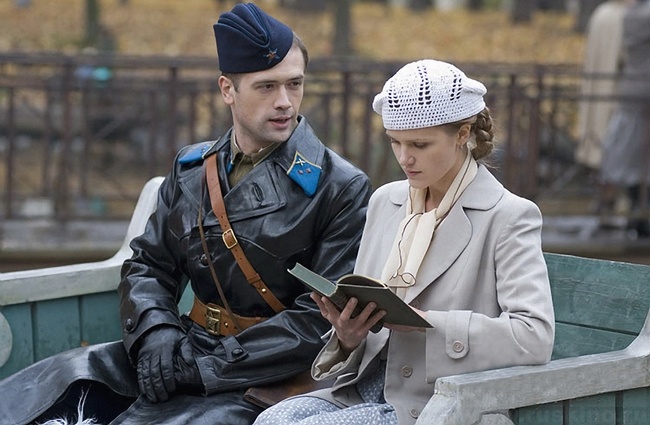 С Екатериной Решетниковой в сериале «Когда растаял снег», 2009 год