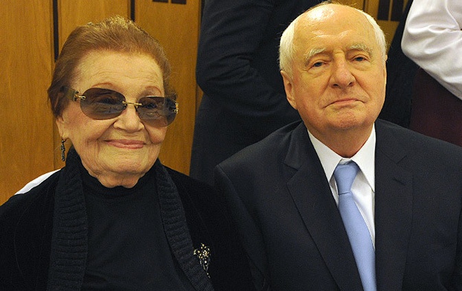 С супругой Ниной Тихоновной Лапшиновой Марк Анатольевич прожил почти 60 лет, она умерла в 2014 году 