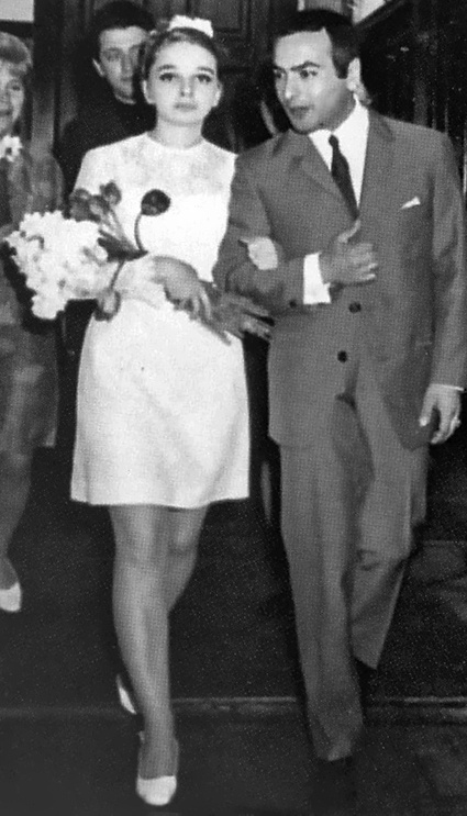 «Как женился — никакие девушки меня не интересовали, разве что глазами поесть»