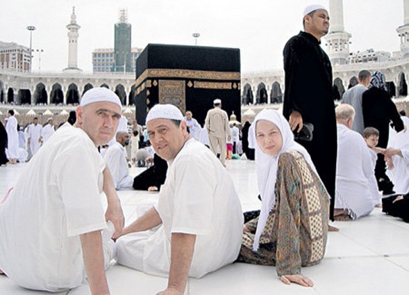 С супругой Татьяной в Мекке. «Я понял, что без веры в этой жизни что-то не так»