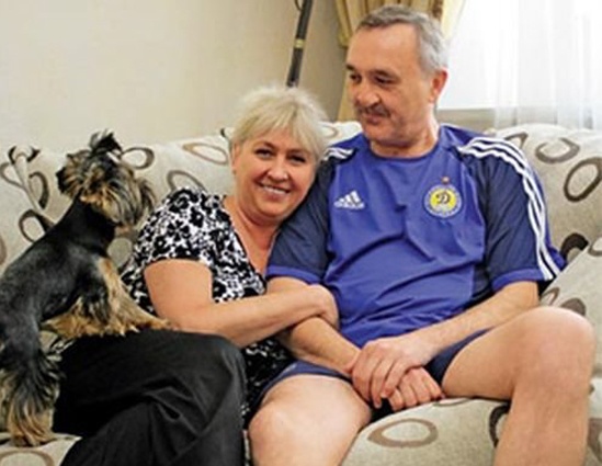 Супруга Виктора Викторовича была вдвойне надежным тылом, поскольку Галина по образованию медик и могла помочь мужу профессиональным советом