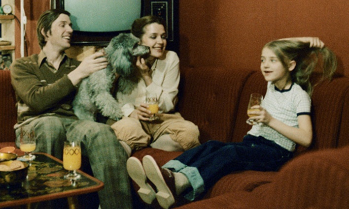 Александр Абдулов и Ирина Алферова с дочерью Ксенией от первого брака с болгарским дипломатом Бойко Гюровым, 1980 год