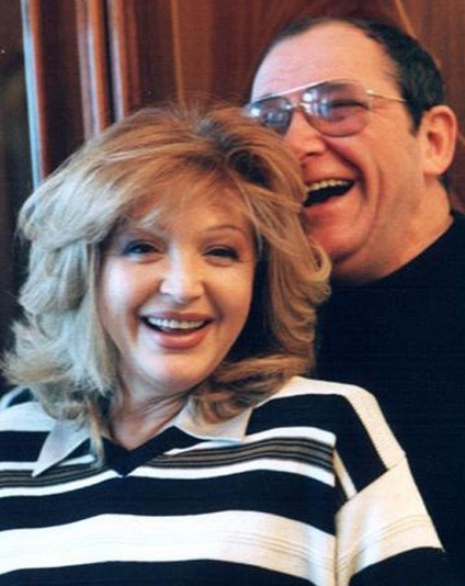 С Аллой Балтер Эммануил Гедеонович прожил 30 лет. «Уже столько лет прошло, как Аллочки нет, в 2000-м она умерла, а ощущение такое, будто вчера все произошло»