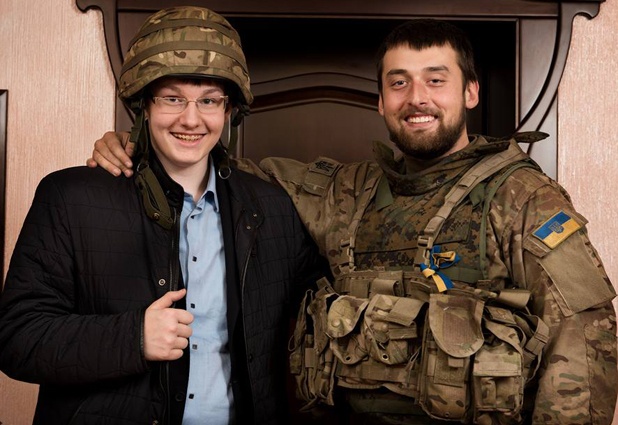 Сыновья Юрия Луценко – младший Виталий и старший Александр в зоне АТО