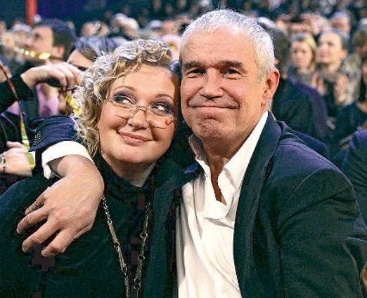 С супругой актрисой театра «Современник» Инной Гармаш. «Был бы я режиссер, была бы она моя муза...»