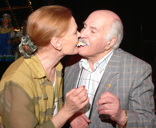 С Людмилой Чурсиной. «Мое убеждение: каждый человек, особенно творческий, должен сохранять в себе до седых волос что-то от ребенка»