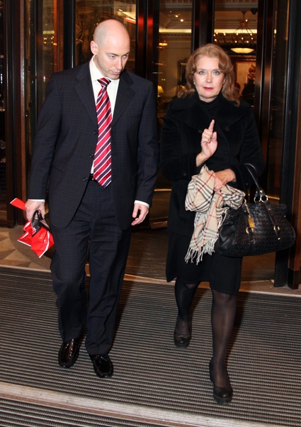 С Дмитрием Гордоном. «У меня моя и только моя тема есть: человеческая, женская, актерская, и я именно ее должна выразить...»